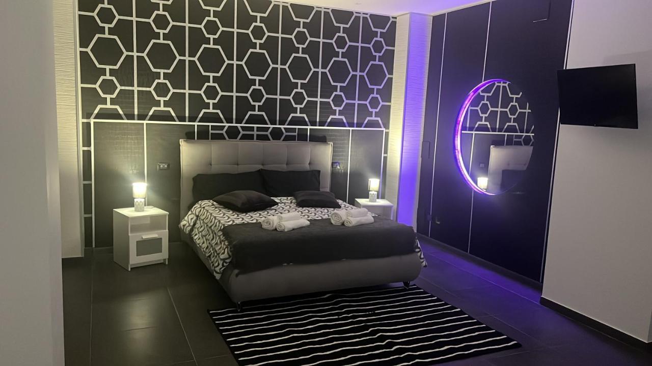 Luxury Suite Mimi Bari Ngoại thất bức ảnh