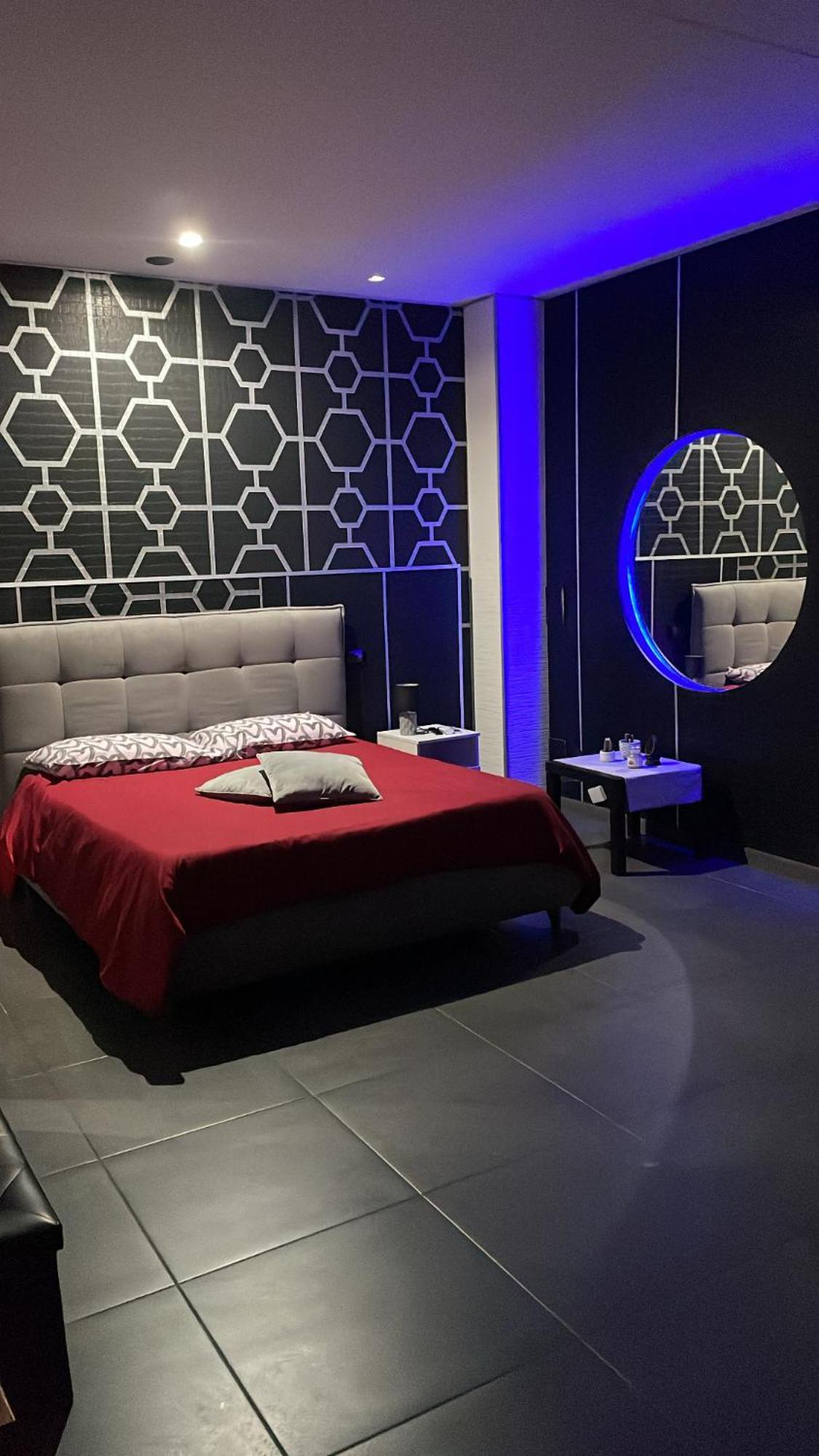 Luxury Suite Mimi Bari Ngoại thất bức ảnh